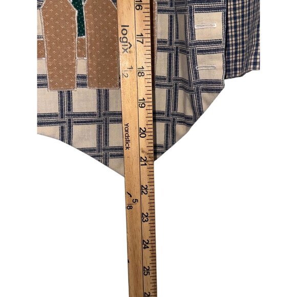 Handmade Quilted Cotton Vest With Appliqué House & Flowers Design Button Closure - Picture 4 of 8